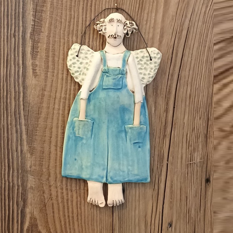 anioł ceramiczny z wąsami wariant 2.jpg