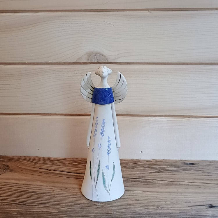 anioł ceramiczny z motywem lawendy