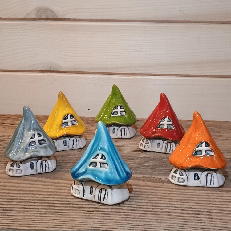 domek ceramiczny chatka.jpg