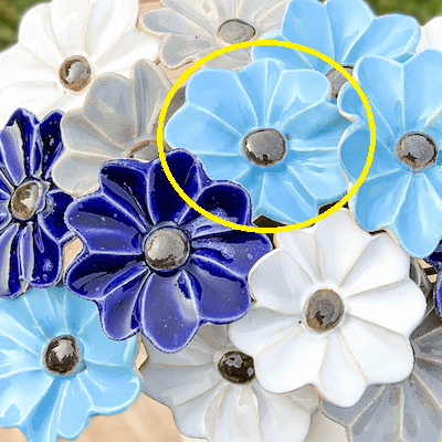 kwiat ceramiczny błękitny