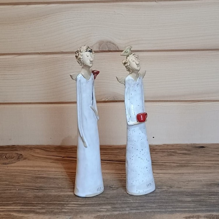 anioły z kubkiem i różą